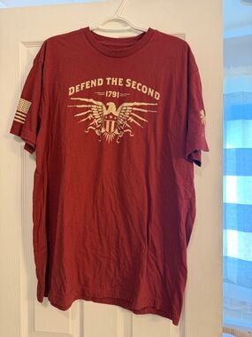 Grunt Style Defend The Second Graphic Tee - Red